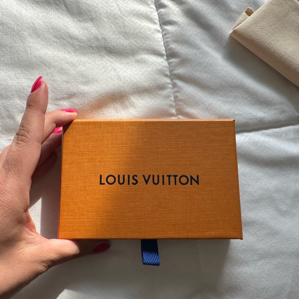 Louis Vuitton Orange Box with Cream Pouch Wallet BOX WITH DUSTBAG SMALL